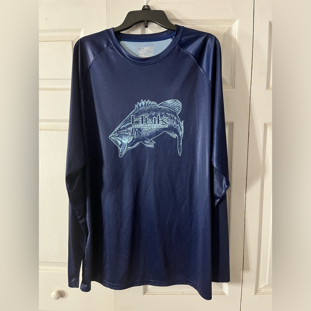 Men’s size XXXL Huk performance long sleeve